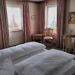 Ξενοδοχείο Hirsch 3*