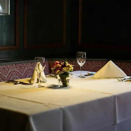 Hotel Hirsch Tuebingen